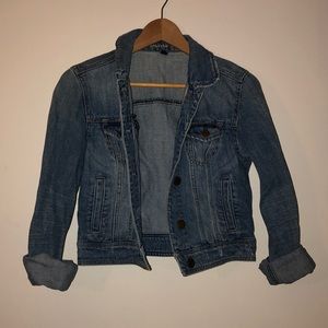 American Eagle cropped jean jacket